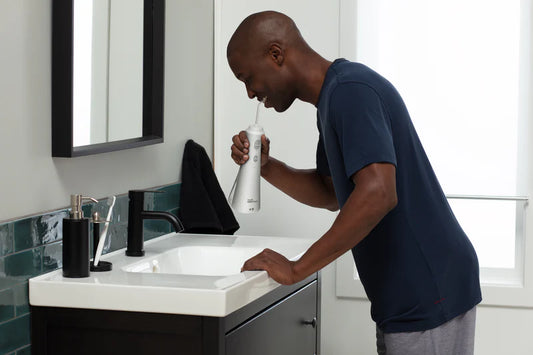 Irrigador Oral Waterpik Cordless WP-490 Plus Branco