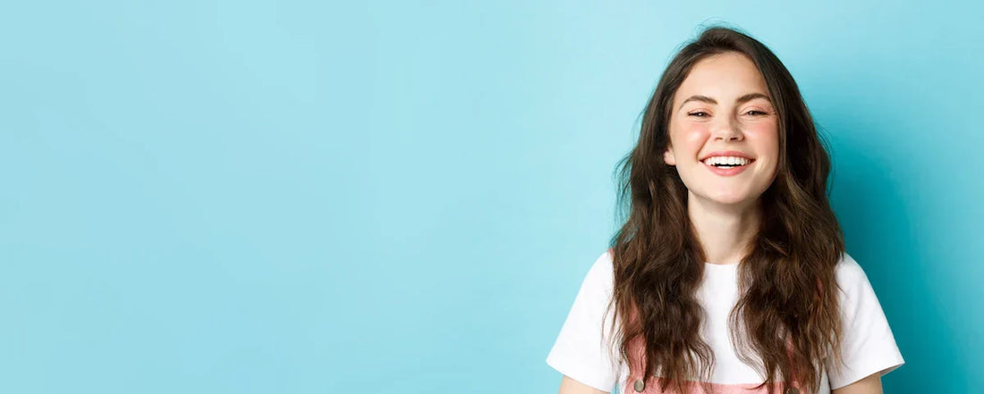Branqueamento Dentário em Casa: Guia Completo Opalescence (Go e Kit Paciente)